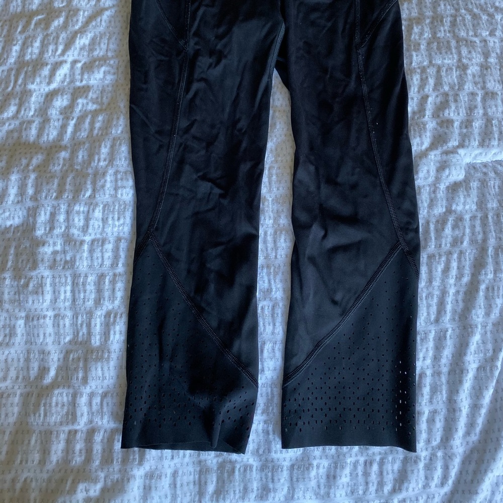 Lululemon cropped leggings